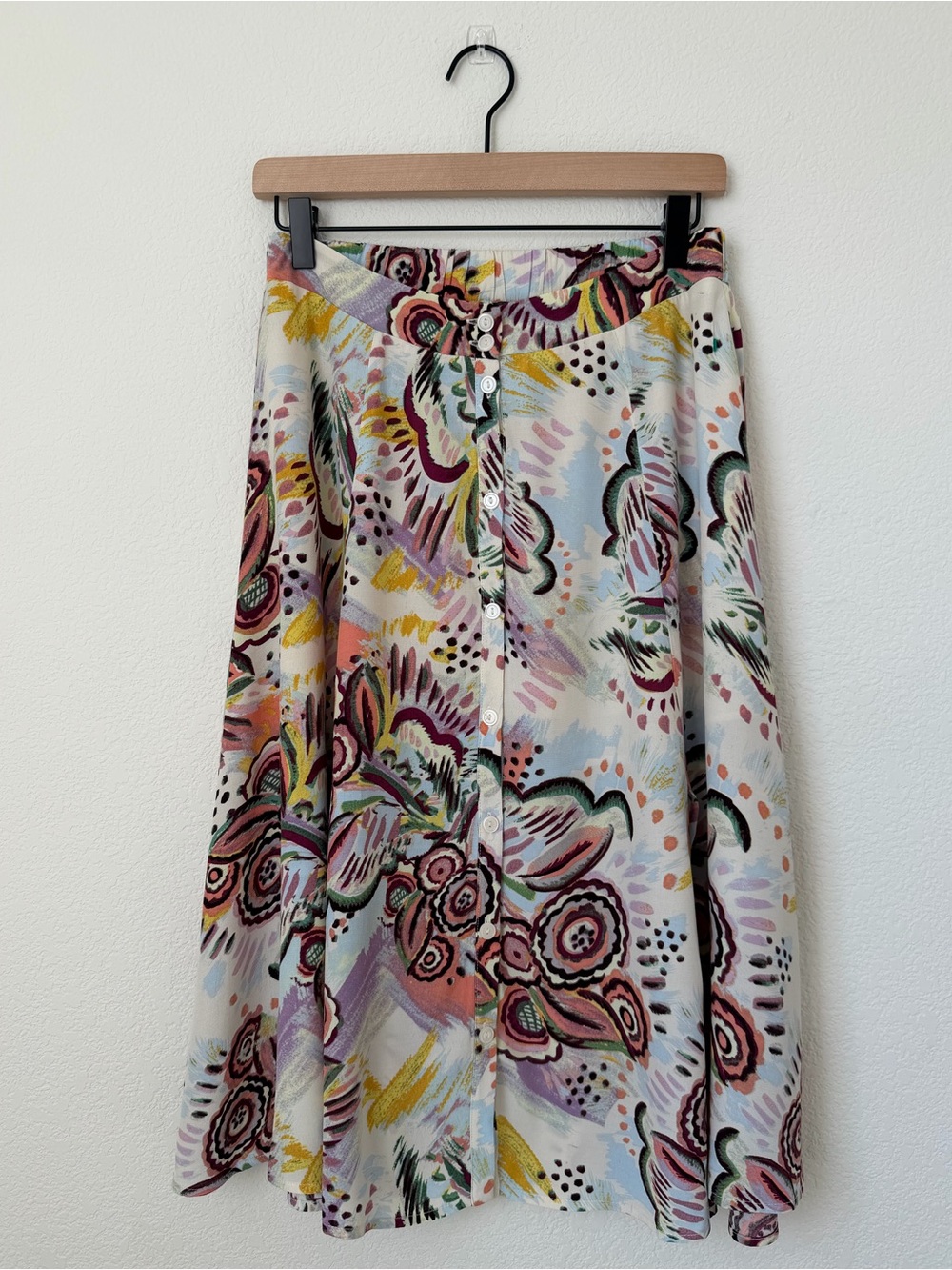 Astr Multicolor Abstract Floral A-Line Midi Skirt Size Medium